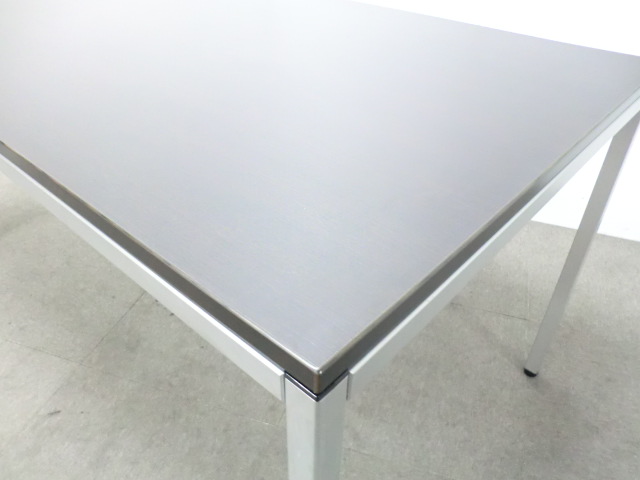 オカムラ / 木目調 / 【中古】 会議テーブル