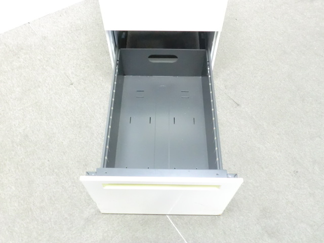 オカムラ/プロユニット /ホワイト / 【中古】 3段ワゴン