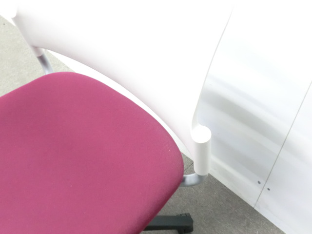 ウチダ/MF-276/パープル/【中古】 ミーティングチェア