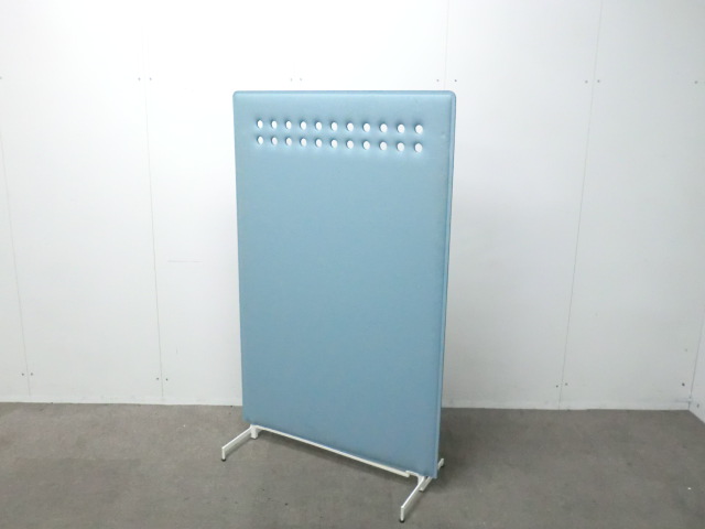 オカムラ / ライブス / ライトブルー / 【中古】 衝立