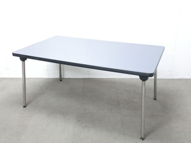 オカムラ/WOGG/ グレー / 【中古】 折り畳みテーブル