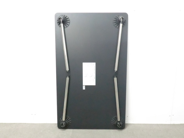 オカムラ/WOGG/ グレー / 【中古】 折り畳みテーブル