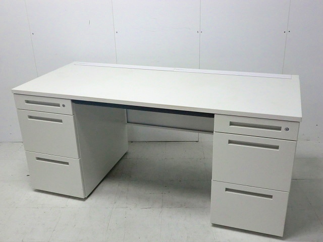 イトーキ / CZR / ホワイト / 【中古】 両袖デスク