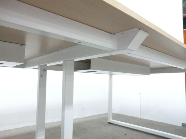 大会議テーブル / 木目調 / 【中古】