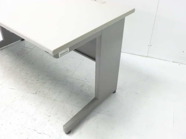 イトーキ / CZ / ニューグレー / CZN-147HA-WE 【中古】 平デスク