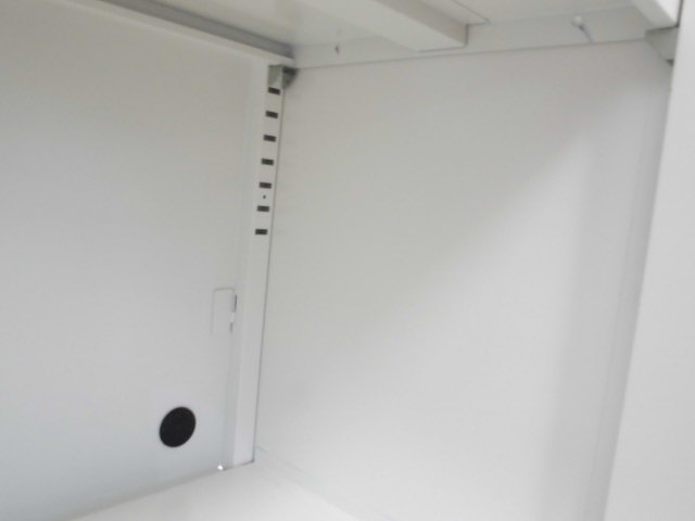 両開きキャビネット / ホワイト