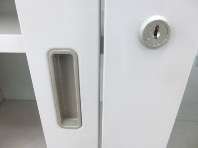 コクヨ/ニューグレー/ガラス引違キャビネット/【中古】