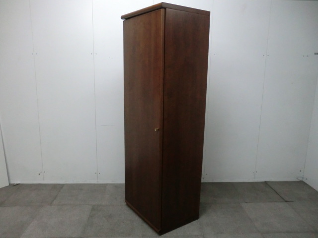 木製ワードローブ / 木目調