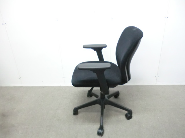 クロガネ / ブラック / OAチェア肘有