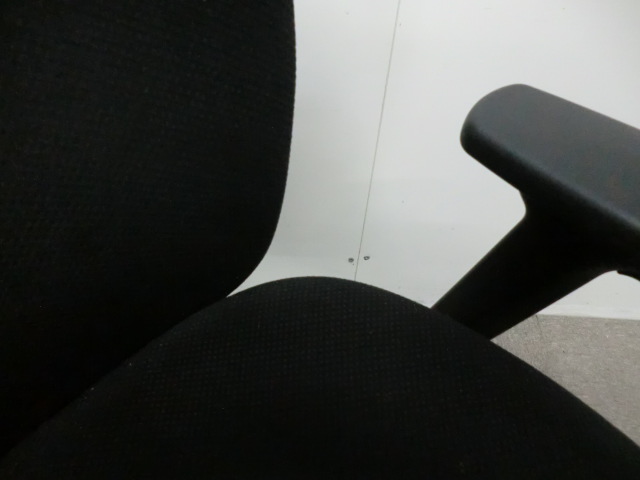 クロガネ / ブラック / OAチェア肘有