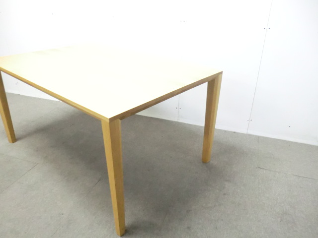 カリモク / 木目調 / 【中古】 会議テーブル