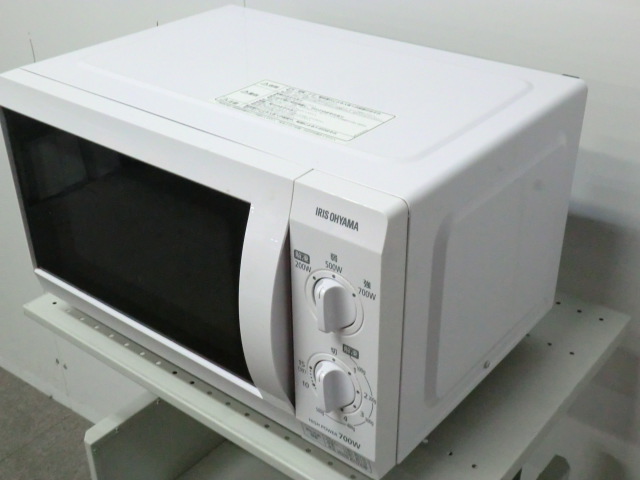 アイリスオーヤマ/ホワイト/【中古】電子レンジ/2020年製