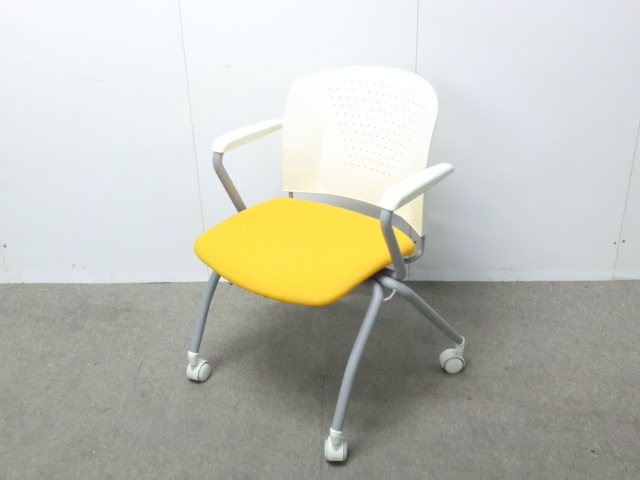 アイコ / イエロー / 【中古】 カートチェア