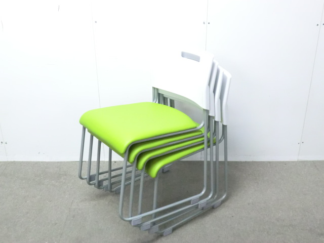 スタッキングチェア / ライトグリーン / 【中古】