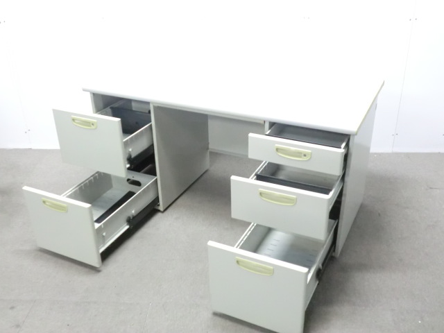 ナイキ / ニューグレー / 【中古】 両袖デスク