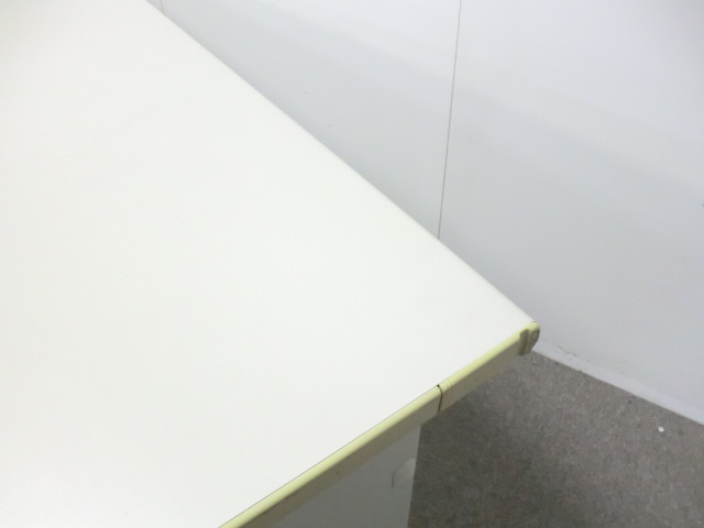 ナイキ / ニューグレー / 【中古】 片袖デスク