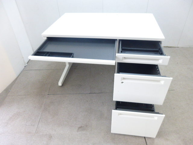 オカムラ/アドバンス/ホワイト/片袖デスク/【中古】
