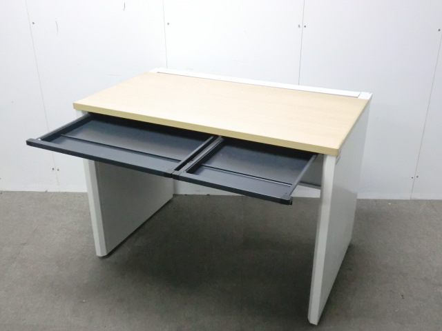 イトーキ / CZR / 木目調 / 【中古】 平デスク