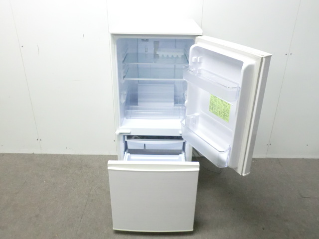 SHARP / ホワイト / 【中古】 冷蔵庫