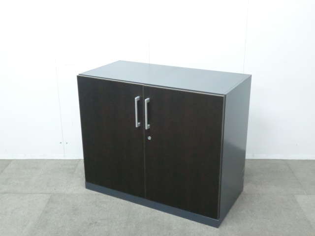 ナイキ / 木目調 / 【中古】 両開きキャビネット