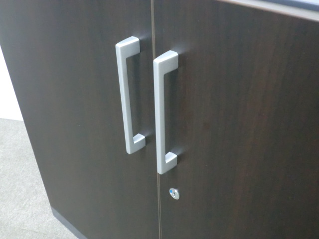 ナイキ / 木目調 / 【中古】 両開きキャビネット