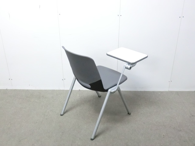 コクヨ / グレー / 【中古】 メモ台付スタッキングチェア