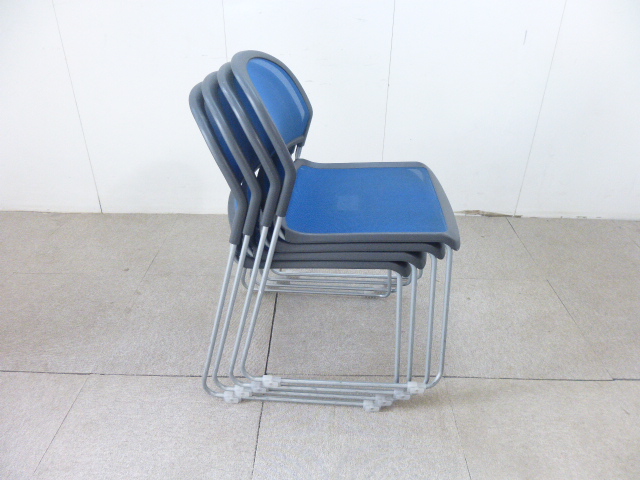 ウチダ/ブルー/MP-200/スタッキングチェア/【中古】