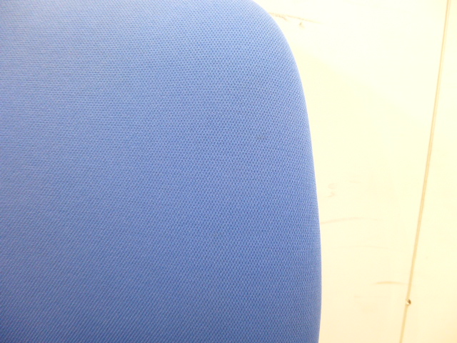 ウチダ/エニーザ/ブルー/OAチェア/肘無/
