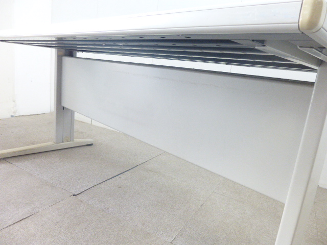 オカムラ/ニューグレー/OAデスク/【中古】