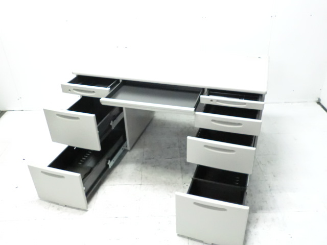 オカムラ/ SD / ニューグレー / 【中古】 両袖デスク