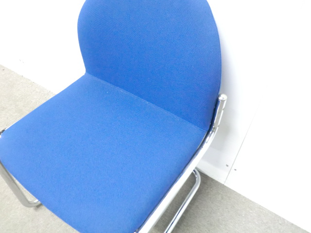 ミーティングチェア / ブルー / 【中古】