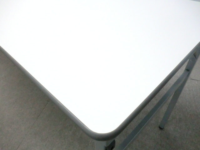 ニューグレー/折り畳みテーブル/【中古】
