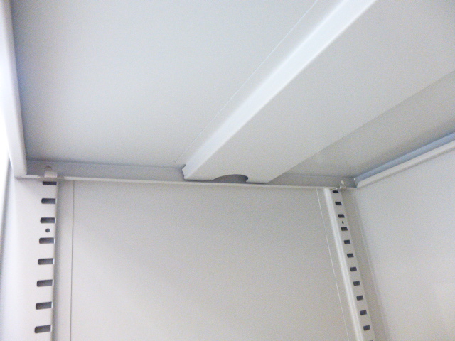 ITO/ニューグレー/両開きキャビネット/【中古】