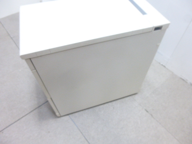 コクヨ/ニューグレー/脇机3段/【中古】