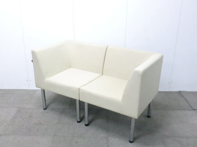 オカムラ / ホワイト / 【中古】 2人掛けソファ