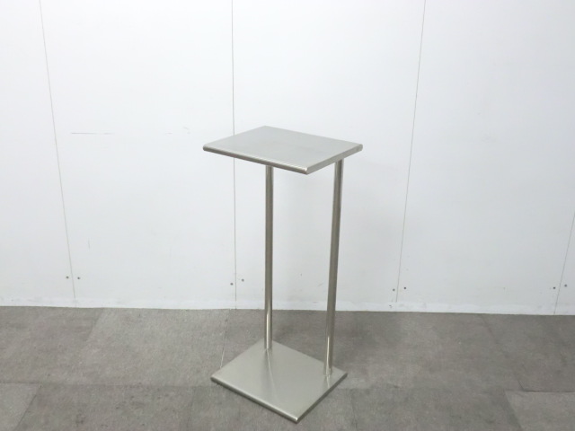 オカムラ / シルバー / 【中古】 電話台