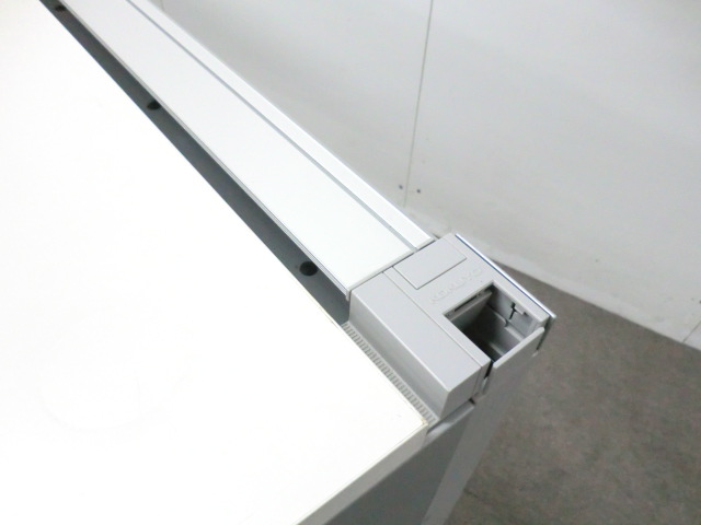 コクヨ / ホワイト / 【中古】 OAデスク