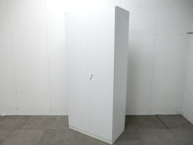 コクヨ/BWN/ ホワイト / 【中古】 両開きキャビネット