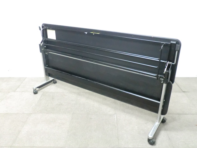 オカムラ / ニューグレー / 【中古】 フォールディング