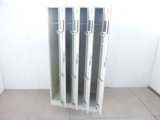 コクヨ/ニューグレー/4人用ロッカー/【中古】