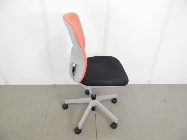 イナバ / バルチェ / オレンジ / OAチェア肘無し