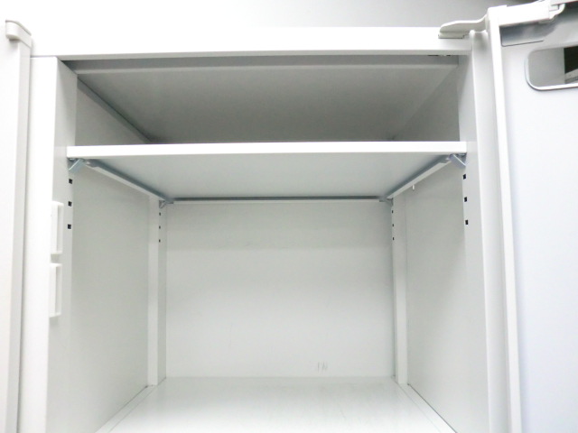 ウチダ / メールロッカー8人用 / ホワイト 【中古】