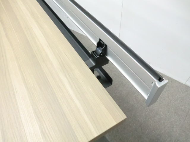 コクヨ / サイビ / 木目調 / 【中古】 平デスク