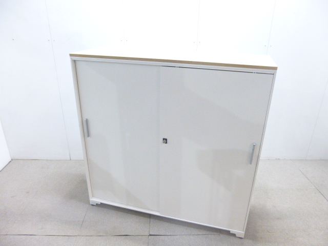 ホワイト/引違キャビネット/【中古】