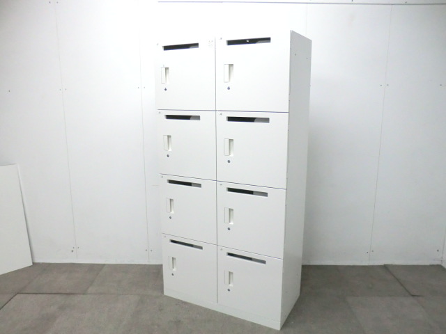 イトーキ / ホワイト / 【中古】 8人用ロッカー