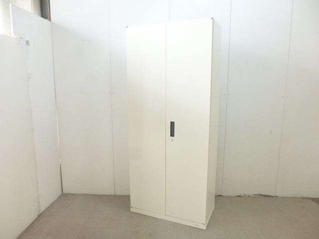 オカムラ/ホワイト/ヴィラージュ/両開きキャビネット/