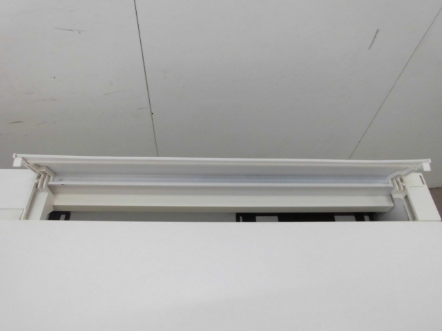 ウチダ/ホワイト/平デスク/【中古】