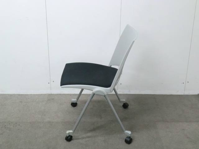 カートチェア / ブラック / 【中古】 スタック