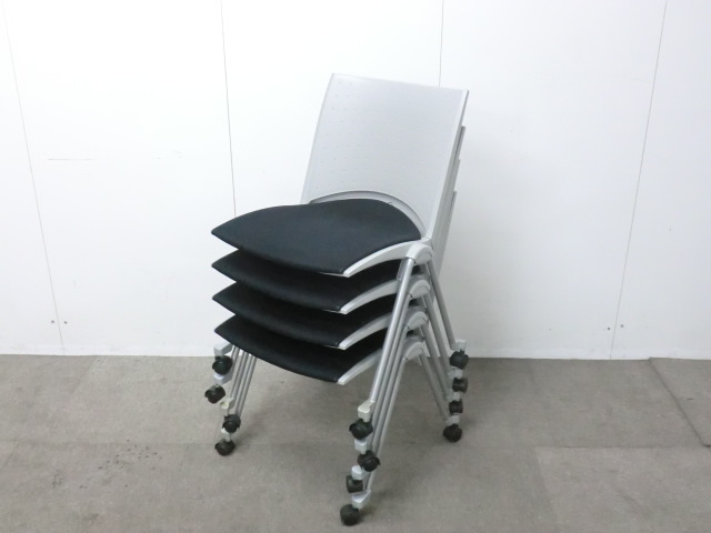 カートチェア / ブラック / 【中古】 スタック