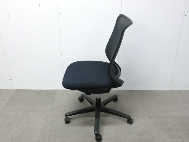 コクヨ/ミトラ / ブラック / 【中古】 OAチェア肘無し